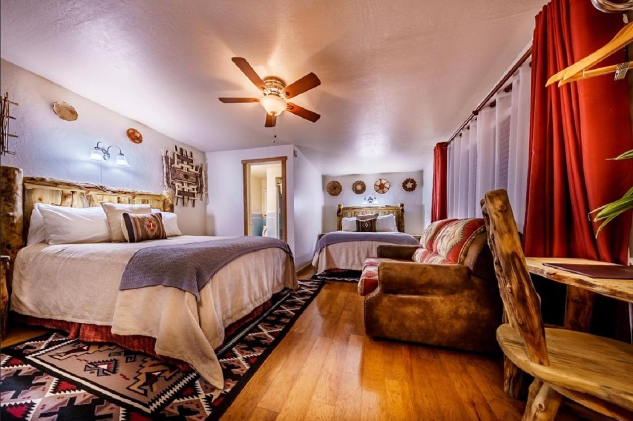 Stone Lizard Lodge Blanding Dış mekan fotoğraf