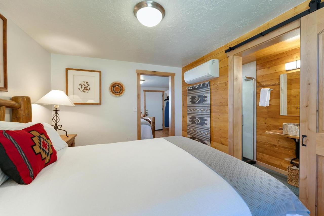 Stone Lizard Lodge Blanding Dış mekan fotoğraf