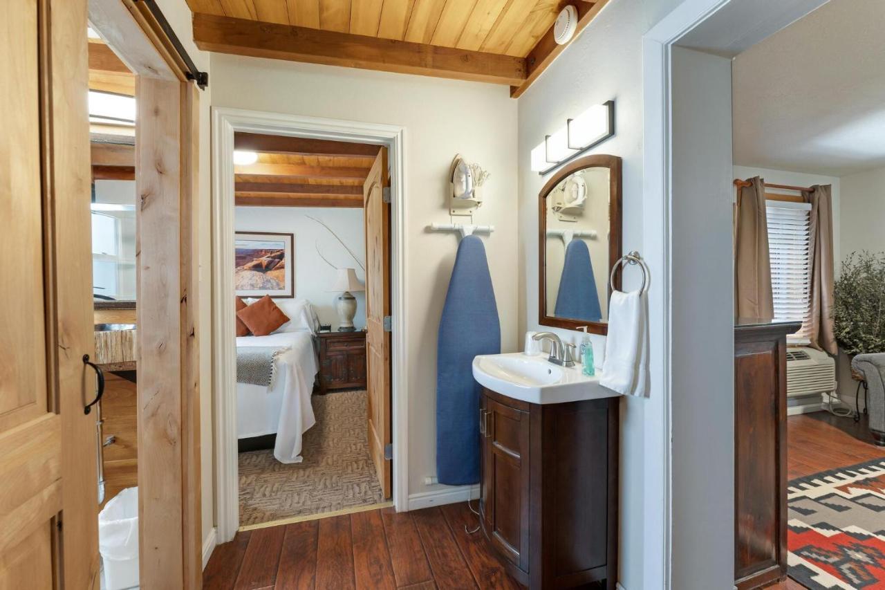 Stone Lizard Lodge Blanding Dış mekan fotoğraf
