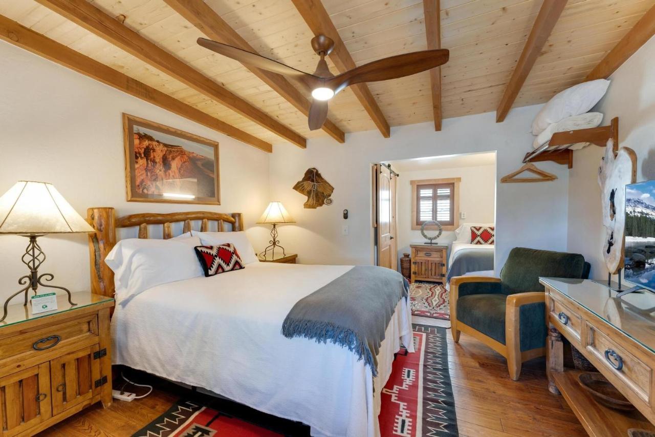 Stone Lizard Lodge Blanding Dış mekan fotoğraf