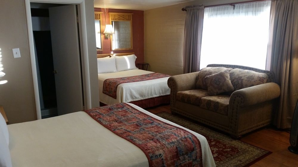 Stone Lizard Lodge Blanding Dış mekan fotoğraf